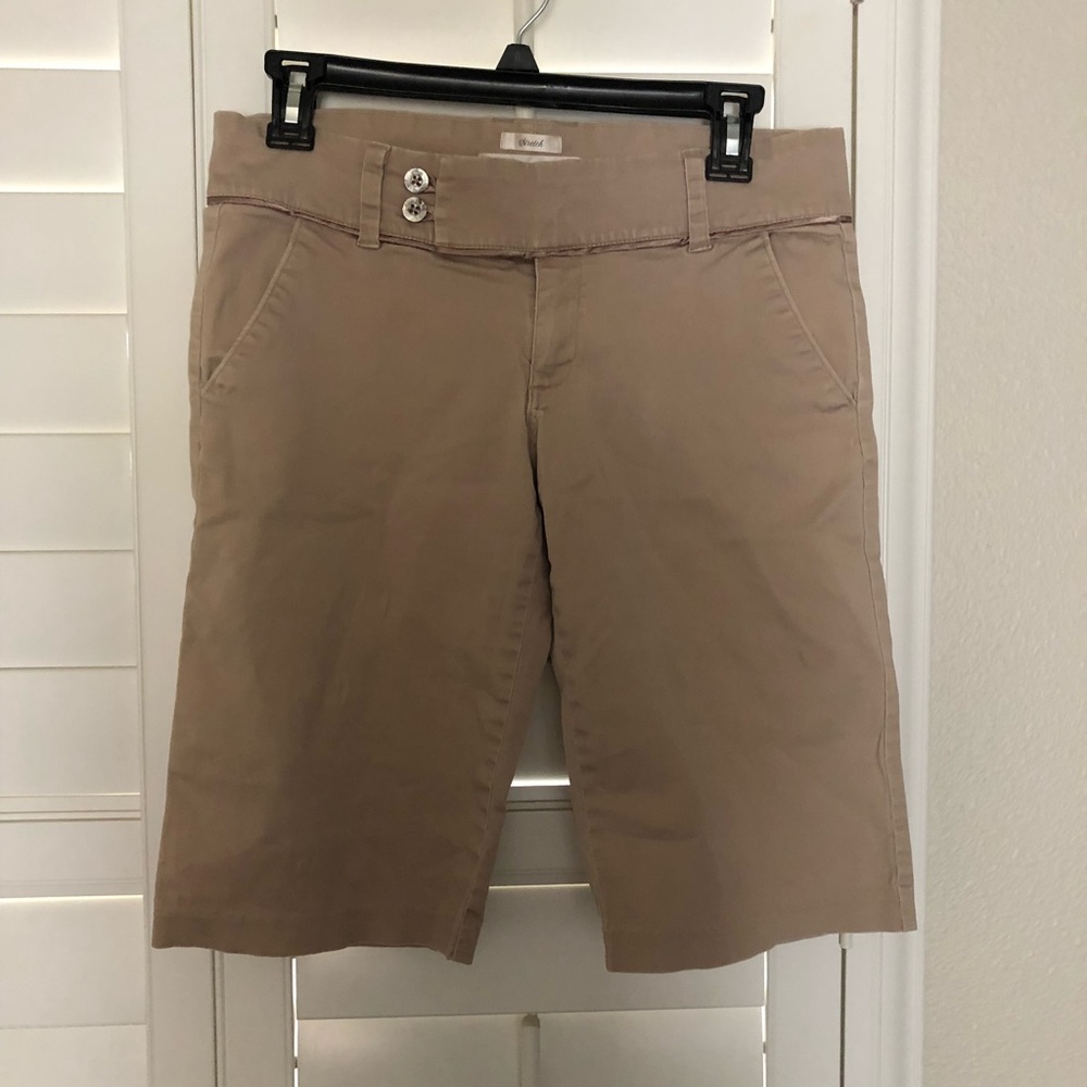 Old Navy Kaki Shorts